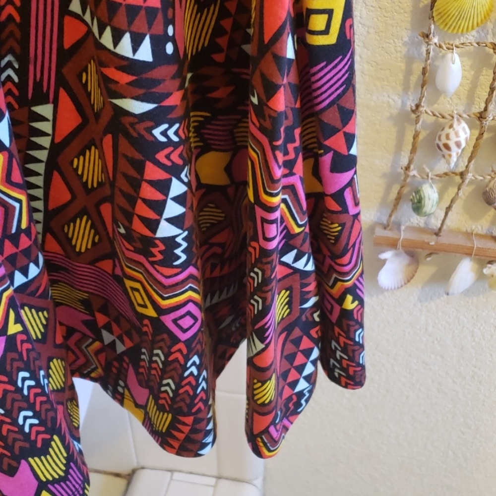 Vibrant Tribal Print Summer Dress - Picture 3 of 4